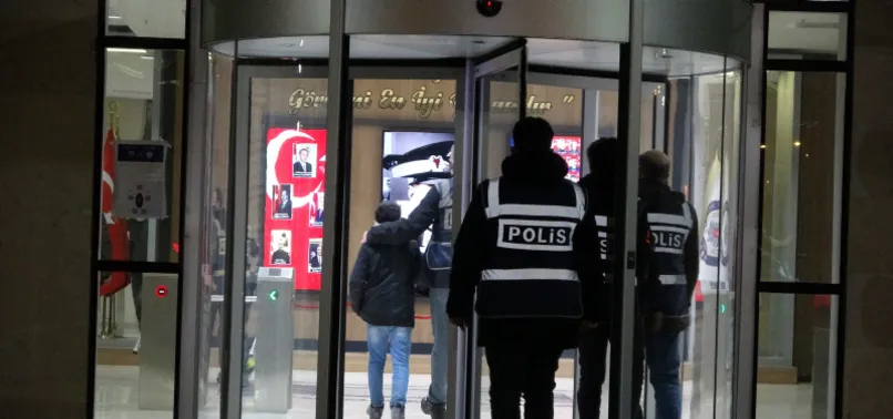 Çalıntı otomobille İstanbul'a gitmişlerdi! Çocuklar bu kez de cip çaldı