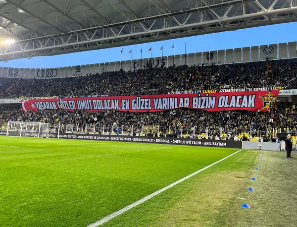 fenerbahce-erteleme-macinda-hata-yapmadi-valencia-konyaspor-karsisinda-kaldigi-yerden-devam-etti-1677348095149.jpg Fenerbahçe erteleme maçında hata yapmadı: Valencia Konyaspor karşısında kaldığı yerden devam etti - 3
