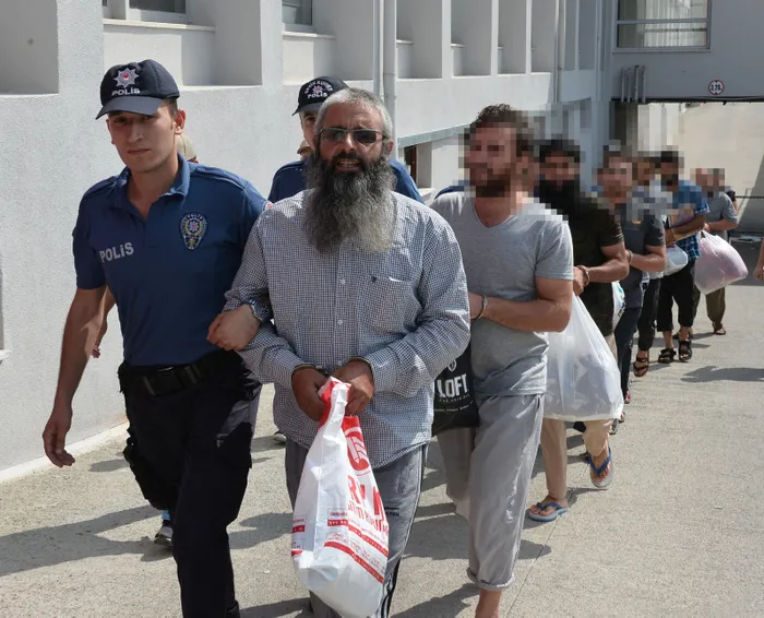 Son dakika: DEAŞ'ın sözde Türkiye emiri Mahmut Özden'in eylemleri gerekçeli kararda - 5