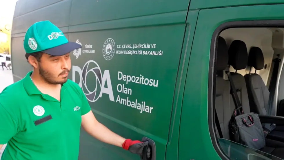 Bakan Kurum açıkladı: DOA sistemiyle 17 günde 33 milyon ambalaj geri dönüştürüldü, en çok toplama İstanbul'da yapıldı - 4