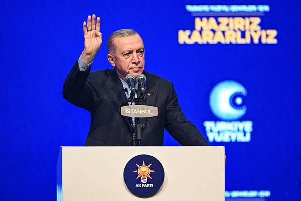 AK Parti’nin belediye başkanı adayları belli oldu! Başkan Erdoğan 26 ismi tek tek açıkladı
