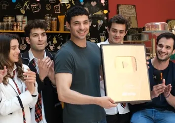 Kardeşlerim dizisinden büyük başarı! 1.000.000 aboneye ulaştı
