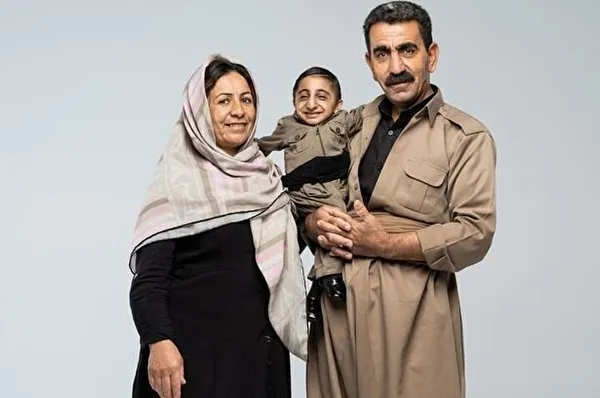 Guinness Rekorlar Kitabı’na adını yazdırdı! İşte dünyanın en kısa adamı