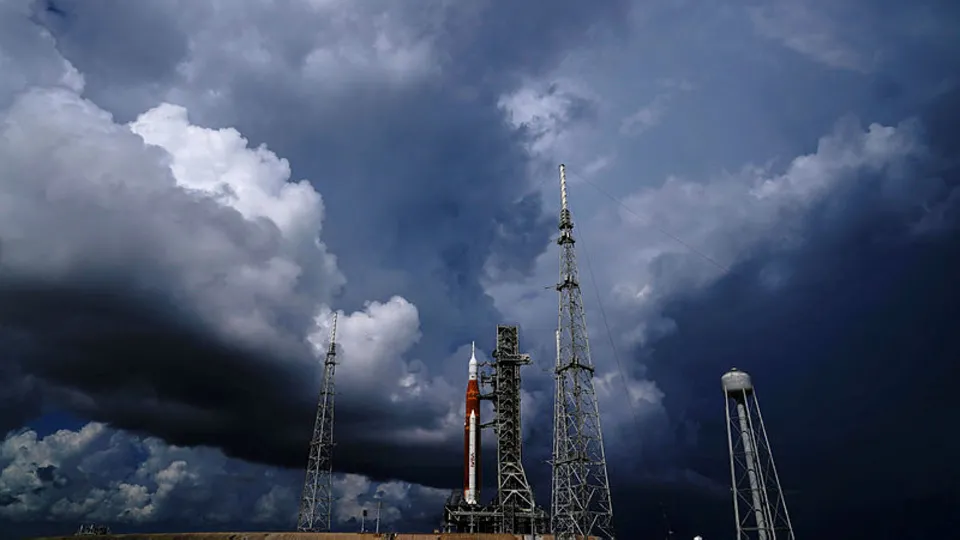 NASA "iptal" oldu! Artemis Roketi...