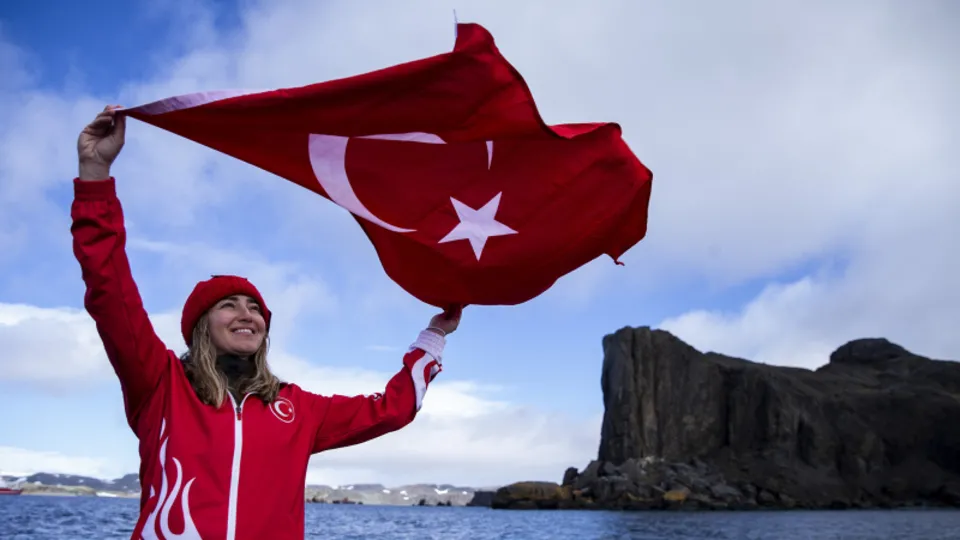 Kahraman Türk kadını Antartika'da!