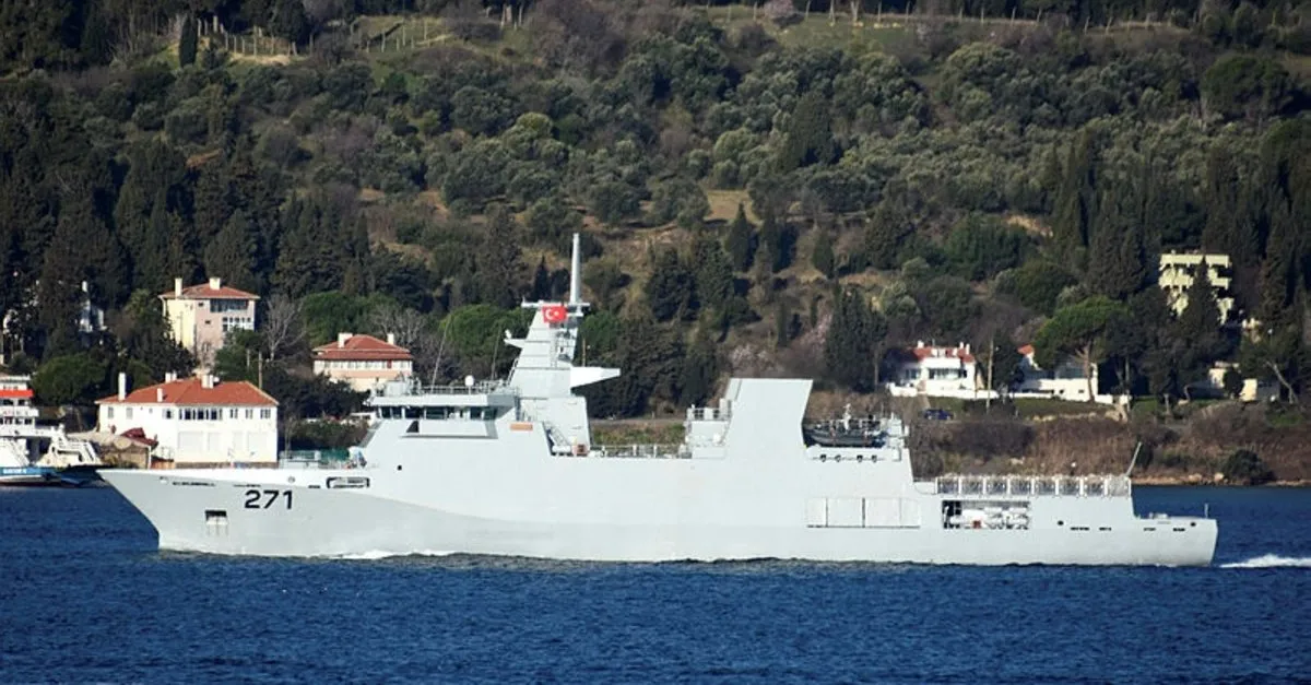 Canakkale Bogazi Ndan Gecen Pakistan Donanmasina Ait Gemi Turk Bayragi Acti Ahaber Son Dakika Video Izle