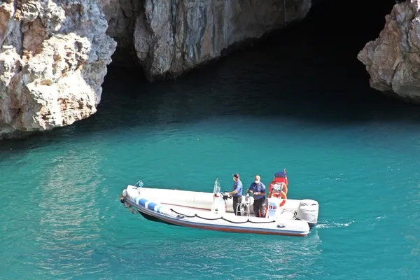 antalyada-ilginc-olay-polisi-arayip-kendi-intiharini-ihbar-etti-1633260675255.jpg Antalya'da ilginç olay! Polisi arayıp kendi intiharını ihbar etti - 2