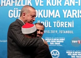Başkan Erdoğan, Hafızlık ve Kur'an-ı Kerim'i Güzel Okuma Yarışma ödül törenine katıldı