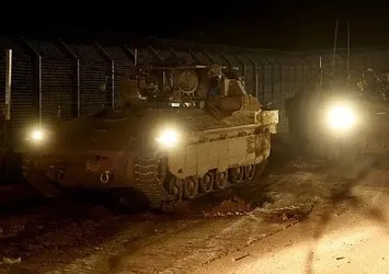 Katil İsrail 1973'ten sonra ilk kez Suriye topraklarında