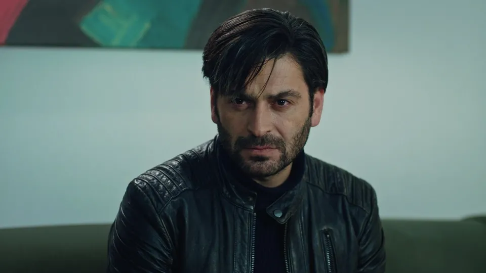 Eşkıya Dünyaya Hükümdar Olmaz 113. bölüm fragmanı izle