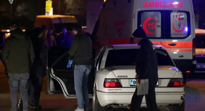Ankara'da dolmuş şoförüne sokak ortasında silahlı saldırı - 2