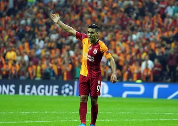 Son 30 sezonun en kötü Galatasaray'ı