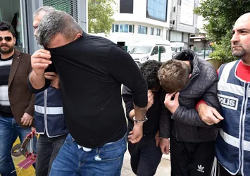 'Hırsız değil, kadın satıcısıyım'