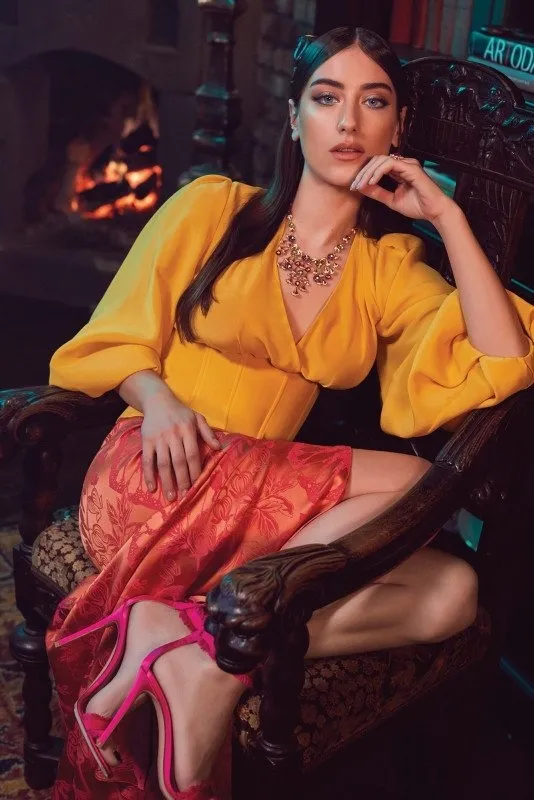 hazal-kaya-ve-birce-akalay-disneyin-ataturk-filmi-yasaginda-uc-maymunu-oynadi-tepkilerin-odagi-oldular-1691587130438.jpg Hazal Kaya ve Birce Akalay Disney’in Atatürk filmi yasağına üç maymunu oynadı! Tepkilerin odağı oldular - 1