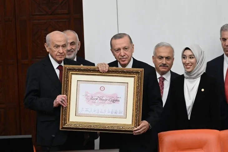 Başkan Erdoğan yemin ederek göreve başladı! İşte Ankara’daki tarihi törenden öne çıkan kareler