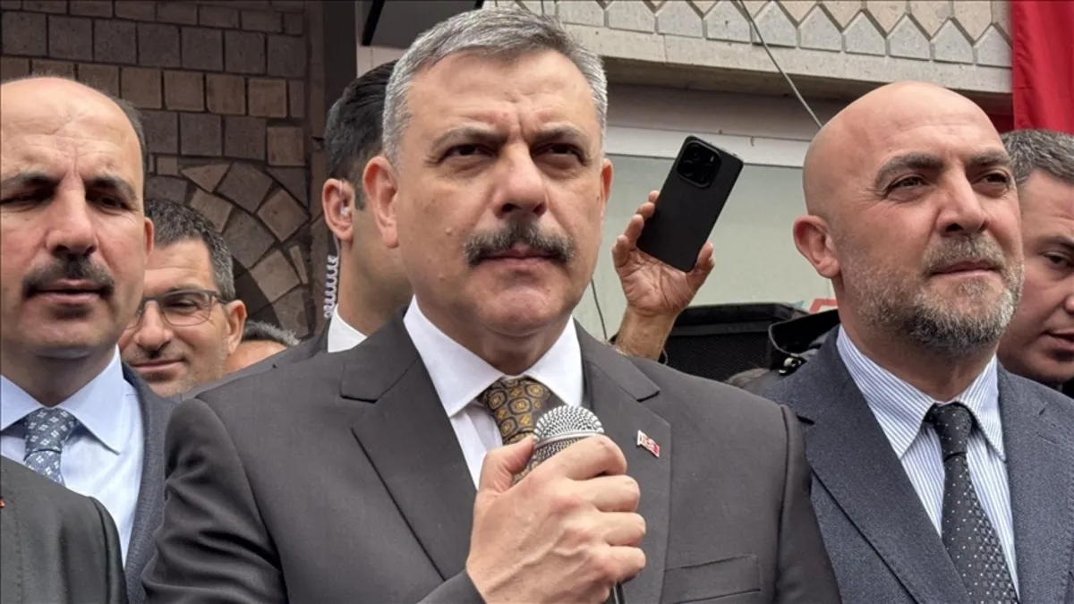 Bakan Çiftçi'nin ziyaretinde algı operasyonu! "Çiftçiyim" diyen provokatörün sabıkası kabarık çıktı