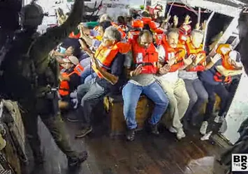 Hanzala aktivisti Christian Smalls'a siyonist şiddet!