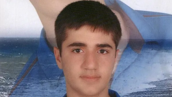 Halka bedava ev dağıtacağını iddia eden 7’li koalisyon şehit kardeşi size seslendi: Hadi kafenizdeki çayı-kahvenizi bedava dağıtın! Toprak ağası Ahmet Türk: Hadi arazilerini bedava fakirlere dağıt göreyim