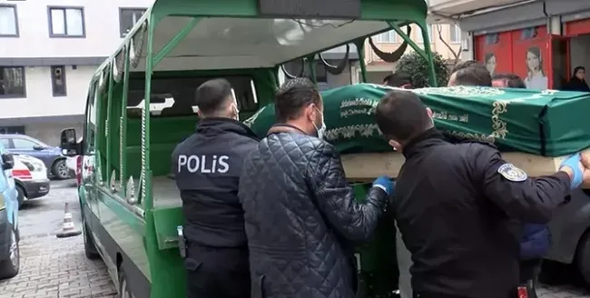 istanbulda-yanan-is-yerinde-elleri-arkadan-baglanmis-erkek-ceseti-bulundu-1711542949422.jpg İstanbul'da yanan iş yerinde elleri arkadan bağlanmış erkek cesedi bulundu - 2