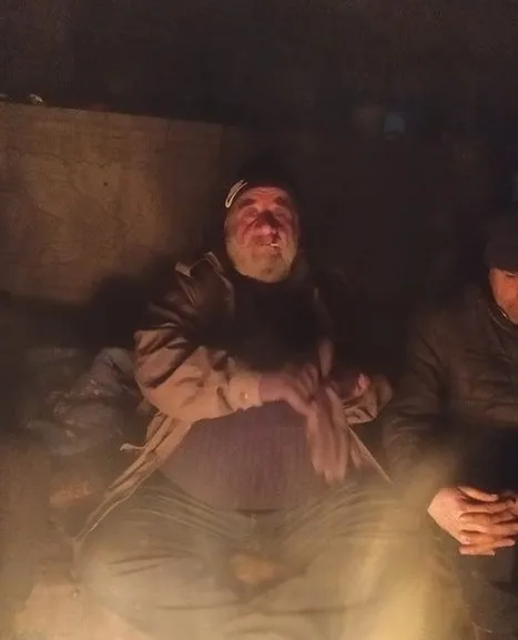 1676443573820.jpg Enkazdan 3 gün sonra kurtarılan Soner amca yaşadığı felaketi anlattı: Hatice'mi bırakmak istemedim - 3