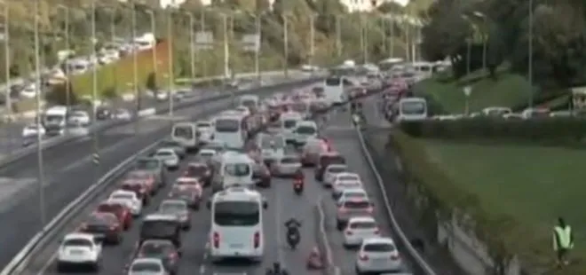 İstanbul’da bitmeyen trafik çilesi! Yoğunluk haritasında son durum