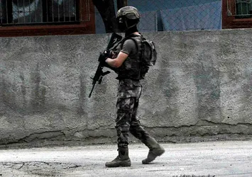 Van'da terör operasyonu: 5 gözaltı