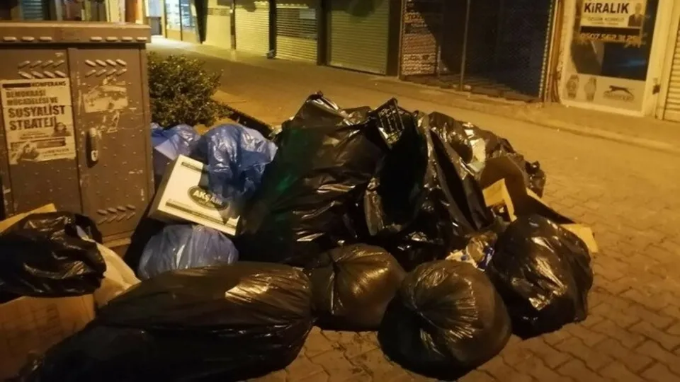 CHP'li belediyede maaş krizi! Saç sakal bırakacaklar