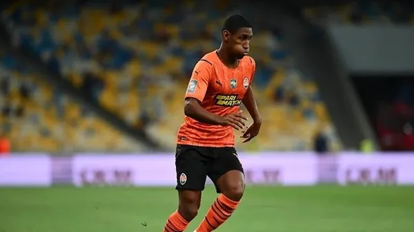 Fenerbahçe’den taraftarları üzen haber: Dünya yıldızı Tete’nin yeni adresi Galatasaray mı?