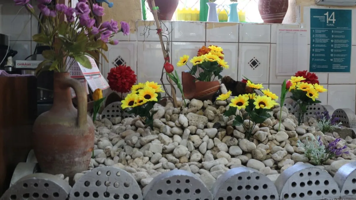 Pide salonunda isimsiz mezar! Görenler gözlerine inanamadı