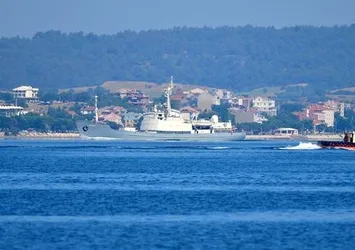 Rus istihbarat gemisi Boğaz'dan geçti
