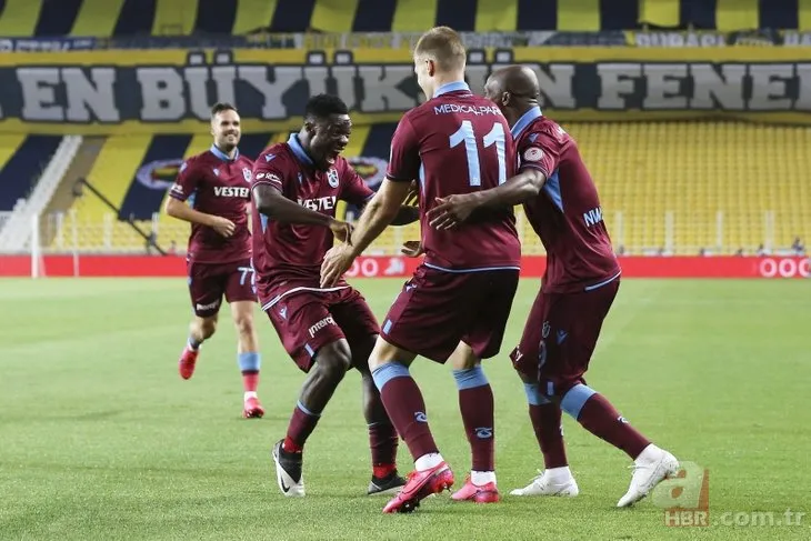 Fenerbahçe - Trabzonspor maçından dikkat çeken kare