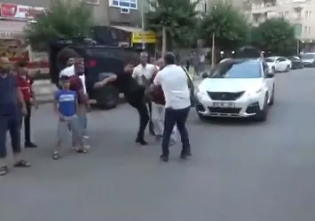 Diyarbakır'da basın mensuplarına şiddet