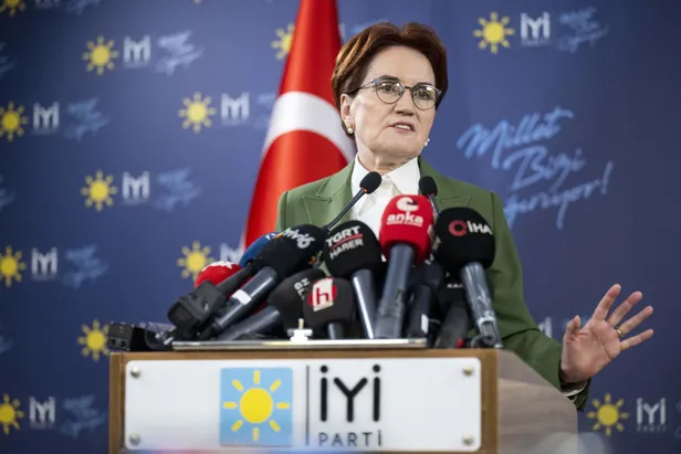 iyi-parti-masadan-ayrildi-mi-meral-aksener-6li-masadan-neden-cekildi-masa-dagildi-mi-1677848217856.jpg İYİ Parti masadan ayrıldı mı? Meral Akşener 6'lı masadan neden çekildi? İYİ Parti'nin Cumhurbaşkanı adayı kim olacak? - 3