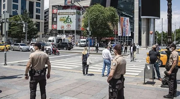 ankara-valiliginden-son-dakika-aciklamasi-yeni-kararlar-aciklandi-yuz-yuze-egitim-devam-edecek-1617121327380.jpg Ankara Valiliğinden son dakika açıklaması! Yeni kararlar açıklandı! Yüz yüze eğitim devam edecek - 5