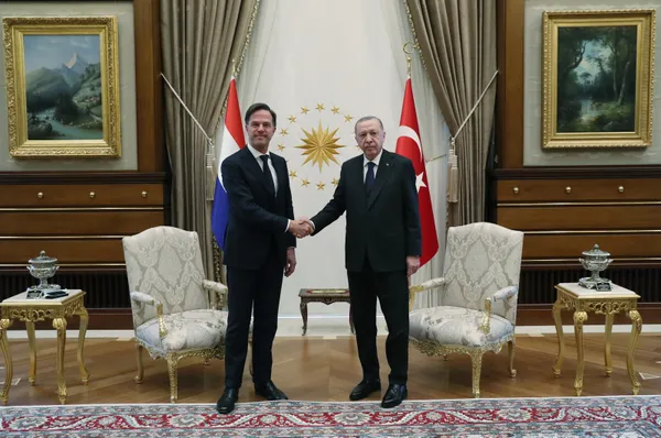 Son dakika: Hollanda Başbakanı Ankara’da | Başkan Erdoğan: Tek çıkış yolu diplomasi