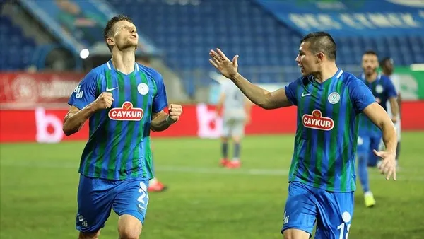 tff-menajerlere-verilen-ucretleri-duyurdu-fenerbahce-listenin-basinda-yer-aldi-1617204110791.jpg TFF menajerlere verilen ücretleri duyurdu! Fenerbahçe listenin başında yer aldı - 2