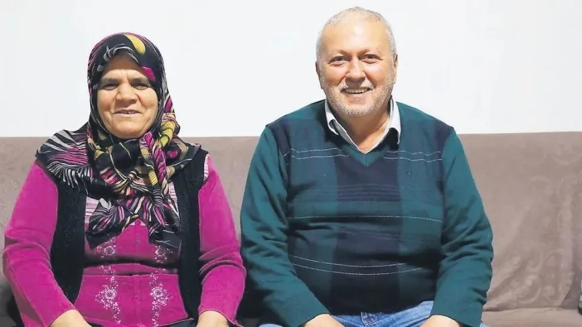 Deprem konutlarında 'Özel' tepki: "Deprem turistleri gelsin görsün"