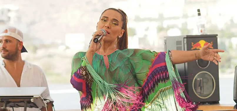 Demet Akalın'dan şoke eden iddiaya yanıt!
