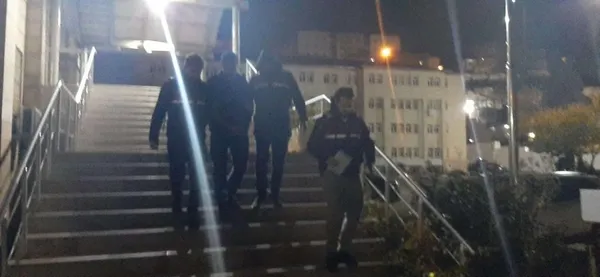 Şırnak'ta terör operasyon operasyonu: "Canfeda Alman" kod adlı Azad Öngüç isimli terörist saklandığı tır dorsesinde yakalandı - 1