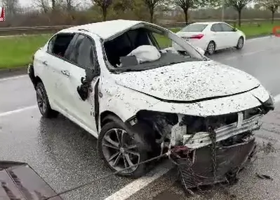 Samsun’da otomobil takla attı