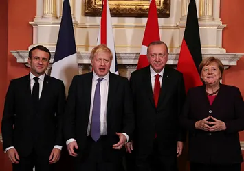 Boris Johnson'dan "dörtlü zirve" açıklaması