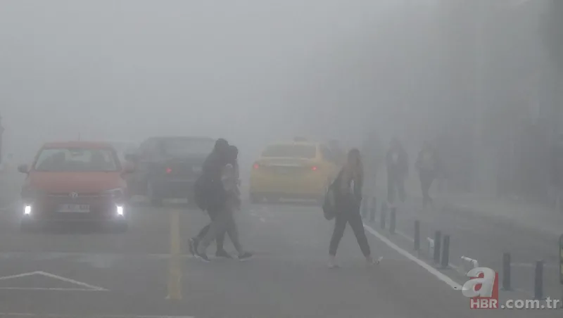 Yoğun sis geçit vermedi! Çanakkale Boğazı gemi trafiğine kapandı 8