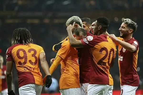 galatasaraya-ara-transfer-bombasi-felipe-melo-referans-oldu-1704382179758.jpeg Galatasaray'a ara transfer bombası! Felipe Melo referans oldu - 4