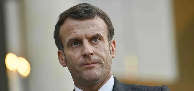 Fransa Cumhurbaşkanı Macron'a yönelik bir tepki daha: Kendinden utanmalısın sen bir ateistsin