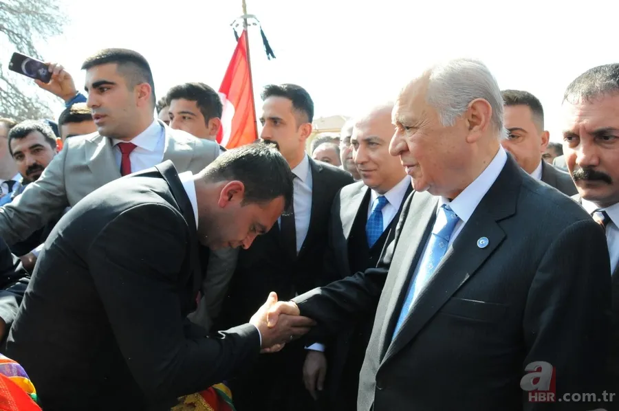 Devlet Bahçeli, Ertuğrul Gazi Türbesi’ni ziyaret etti 14