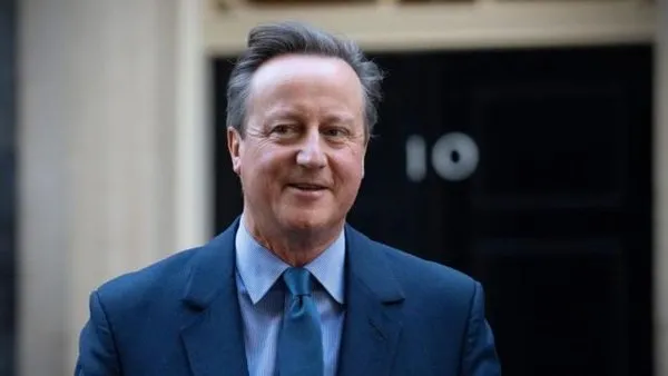 İngiltere Dışişleri Bakanı David Cameron
