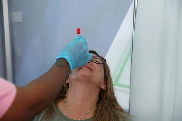 nu-varyanti-belirtileri-nelerdir-nu-varyanti-nedir-olumcul-mu-nu-varyanti-turkiyede-goruldu-mu-1637993401336.jpg Nu Varyantı belirtileri nelerdir? Nu Varyantı nedir, ölümcül mü? Nu Varyantı Türkiye’de görüldü mü? - 1