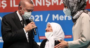 Başkan Erdoğan’a Mersin’de sevgi seli!