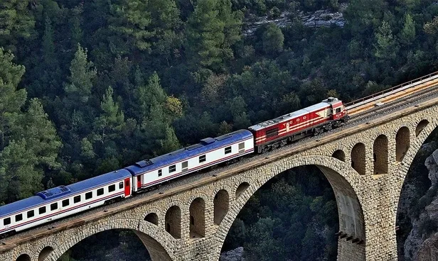 KPSS 60 puan yeterli! TCDD 17 faklı ilde ile Makinist alıyor! İŞKUR şartları tek tek açıkladı! İşte kadrolar…