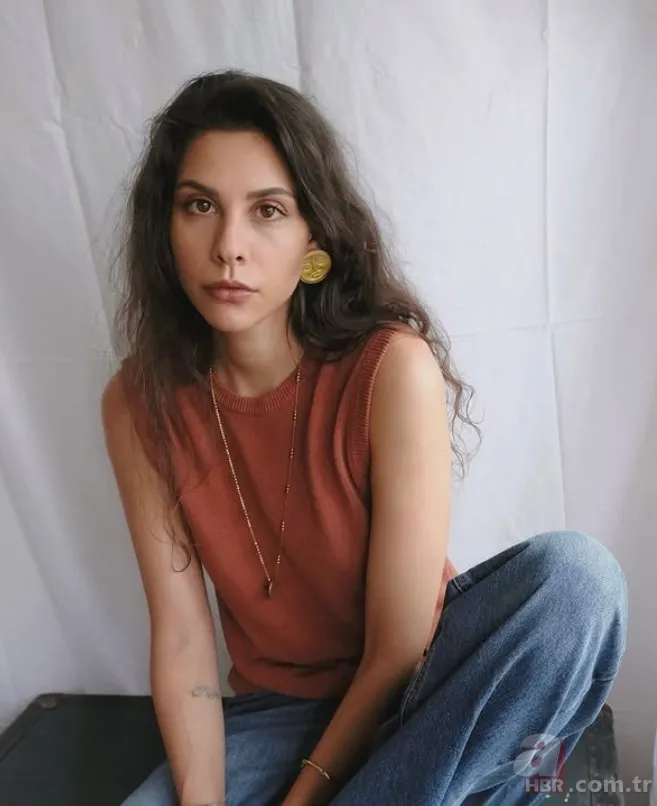 Mandıra Filozofu'nun Güliz'i Ayda Aksel'in kızı annesinin birebir aynısı! 8